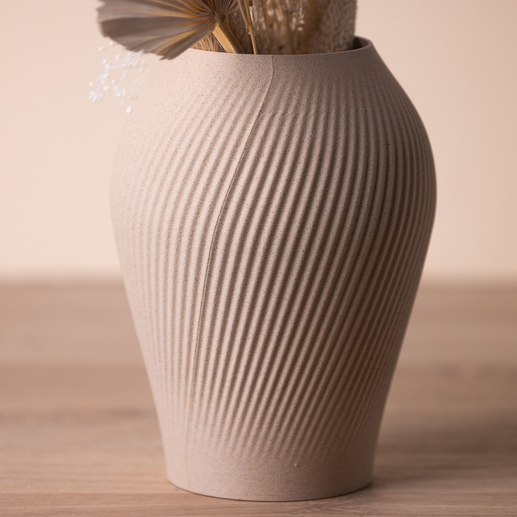 Vase design éco-responsable beige antiq
