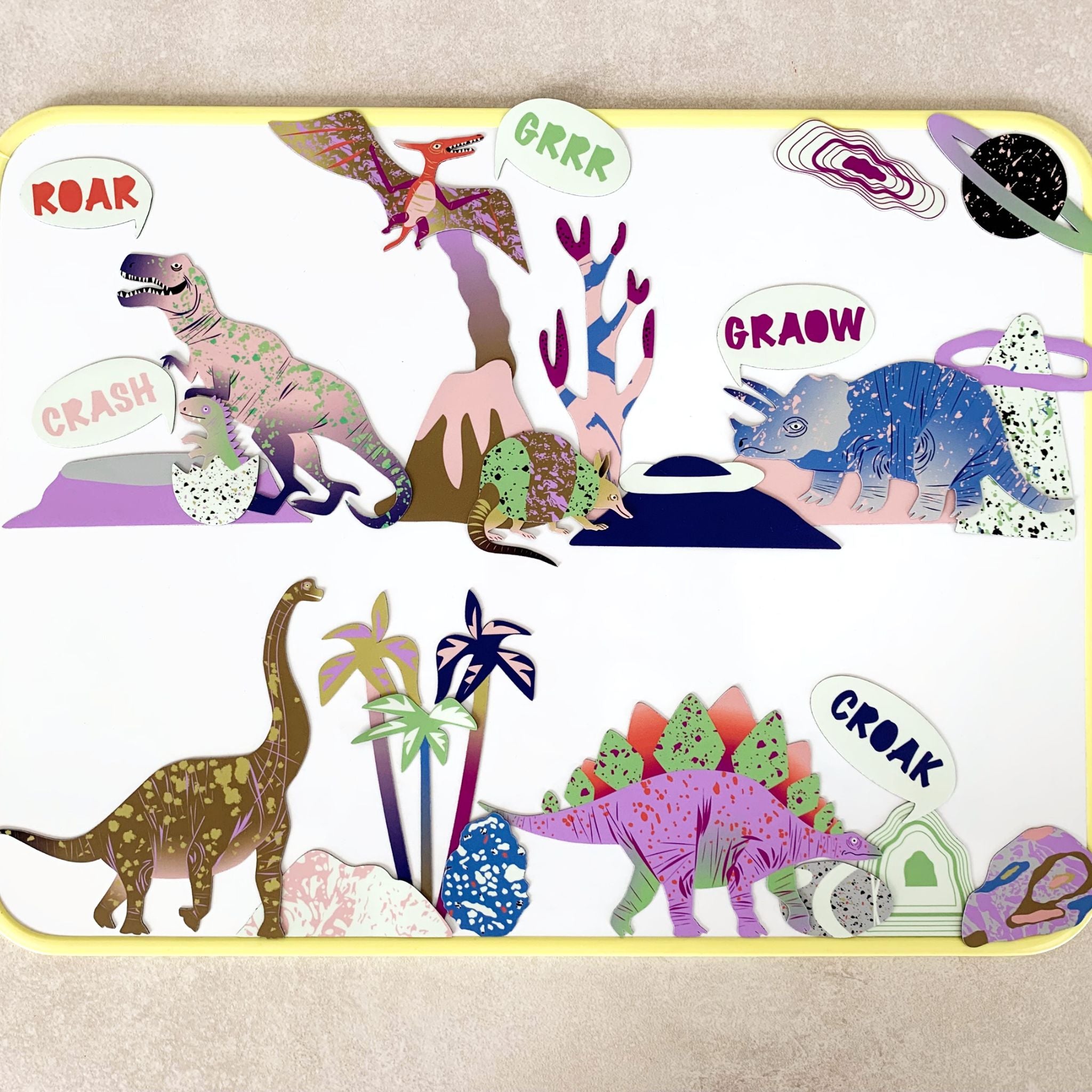 jeu tricératops, tyrannosaures, brachiosaures